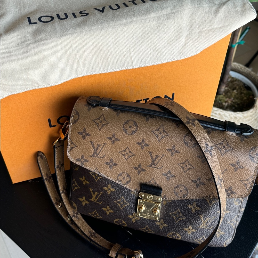 Louis Vuitton reverse Métis